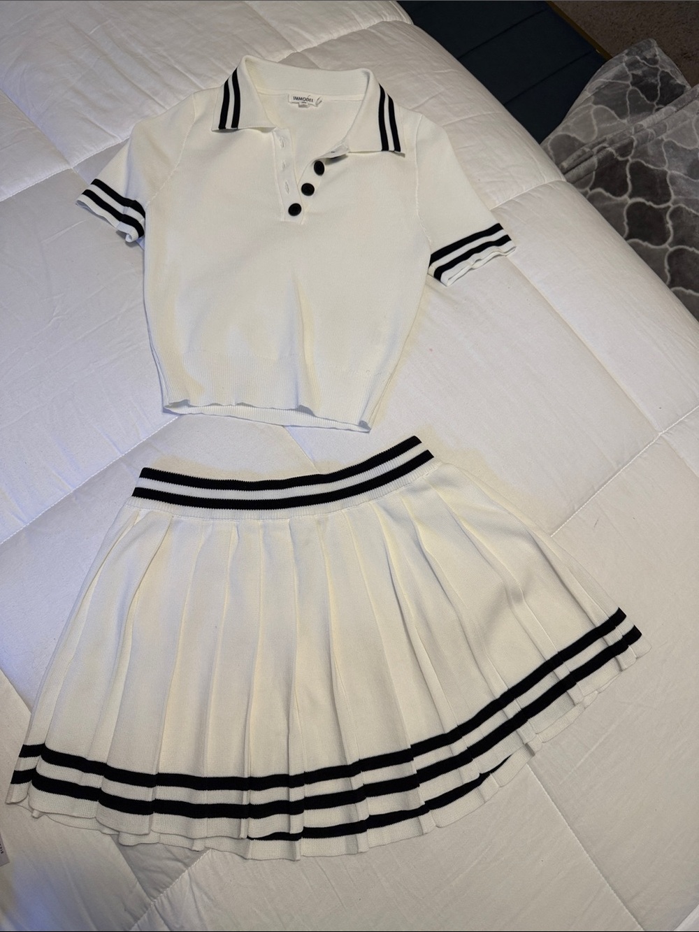 Trendy White Knit Polo Top & Pleated Mini Skirt Set with Black Stripes - Picture 2 of 11